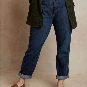 Banana Republic Curvy Straight Blue Jeans